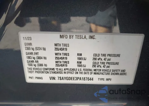 2023 Tesla Model Y Awd/Long Range Dual Motor All-Wheel Drive из США, поврежденный, VIN 7SAYGDEE3PA187644